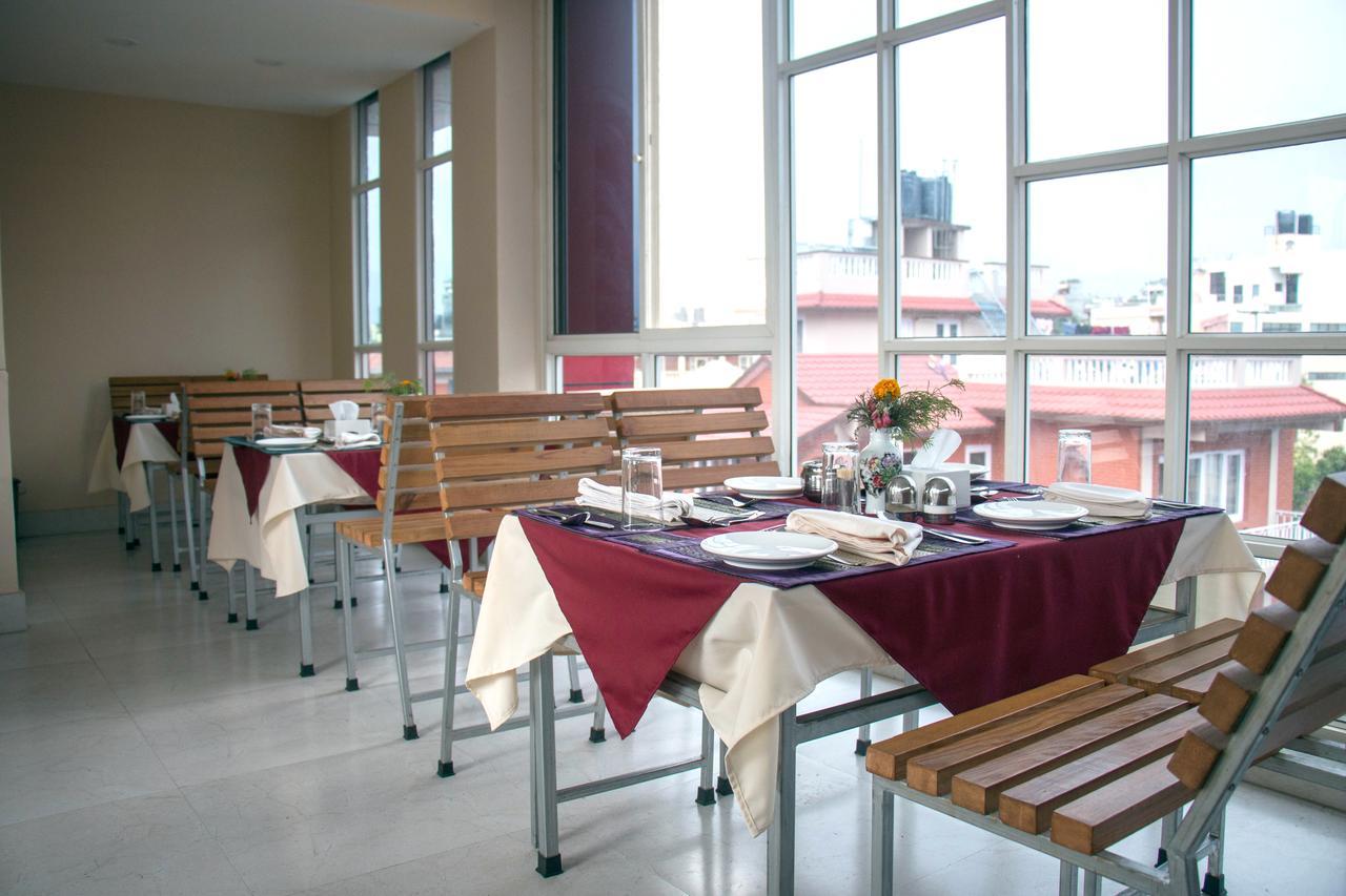 Hotel Himalaya Hub Kathmandu Exterior photo