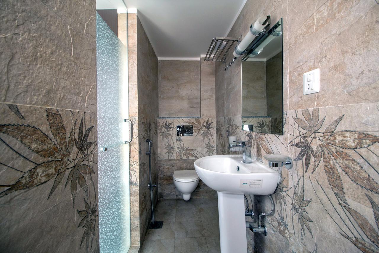 Hotel Himalaya Hub Kathmandu Exterior photo